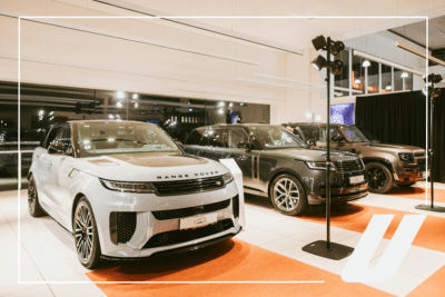 Die Autowelt Innsbruck wird erstes Range Rover SV-Zentrum in Österreich